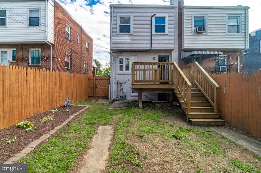 2014 Savannah Place SE, Washington, DC 20020