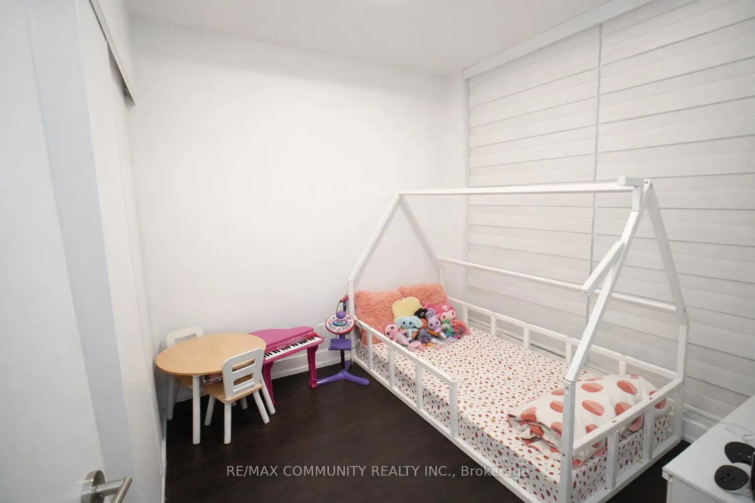 Additional image 11 of 225 Veterans Drive 1206