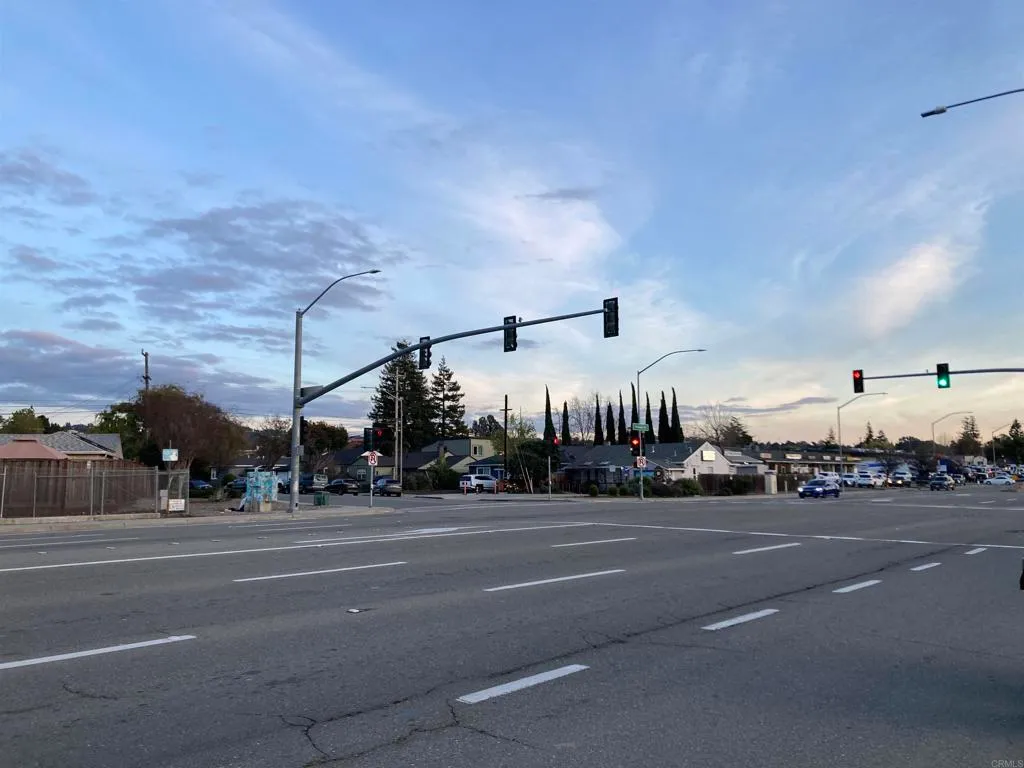 Additional image 20 of 22093 Redwood Road, Castro Valley, CA 94546