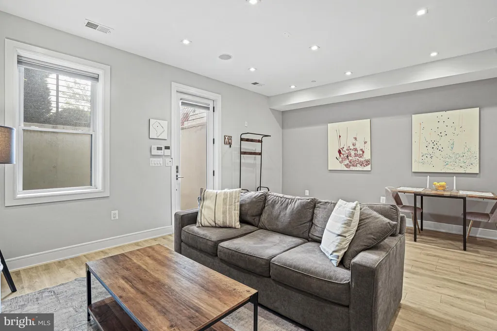 Additional image 8 of 725 Euclid Street NW Unit 1, Washington, DC 20001