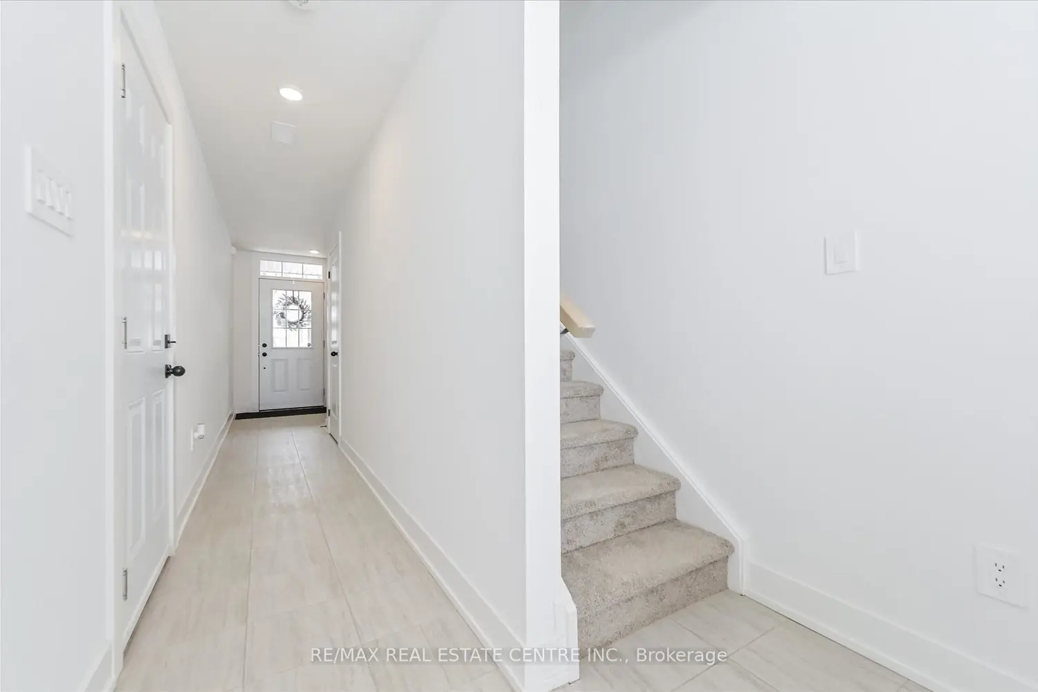 Additional image 5 of 690 Broadway Avenue 3