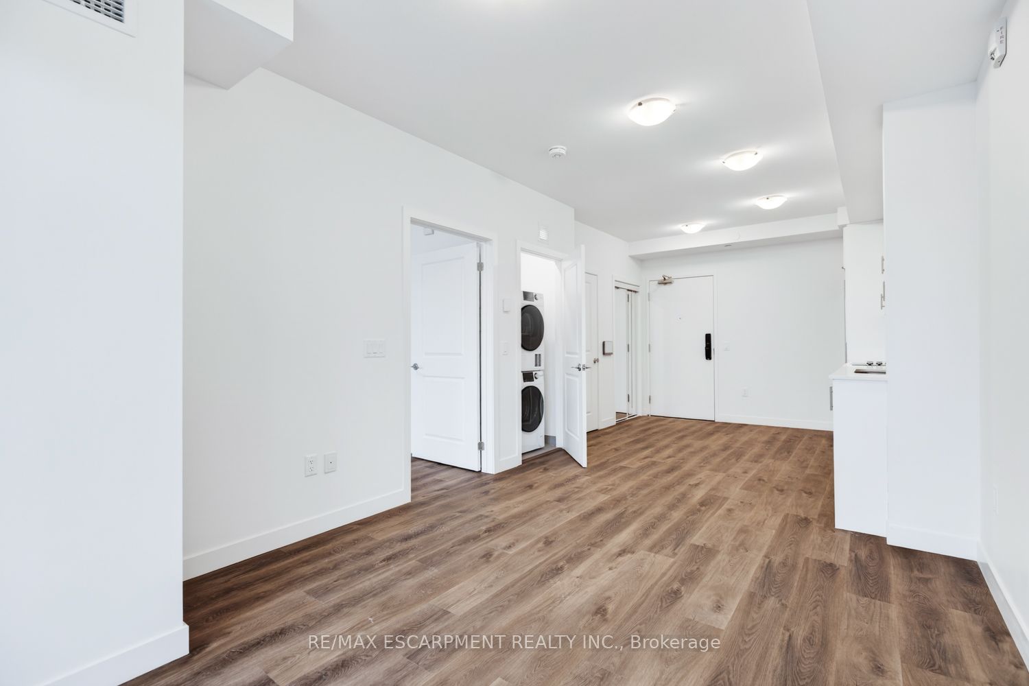 Additional image 6 of 220-461 Green Road, Hamilton, ON, L8E 0L5