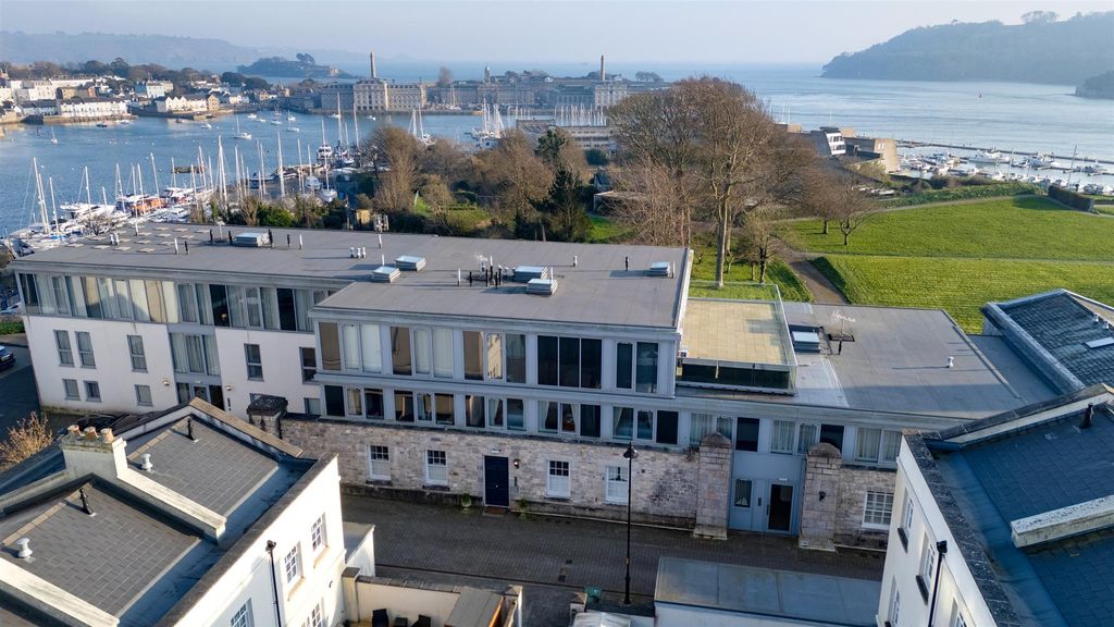 3 bed flat for saleMaritime Square, Plymouth PL1