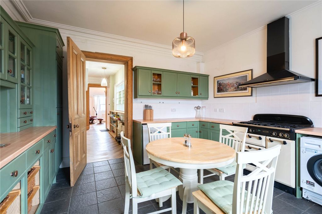 Additional image 10 of 4 bed flat for sale2/1, 9 Kirklee Terrace, Glasgow G12