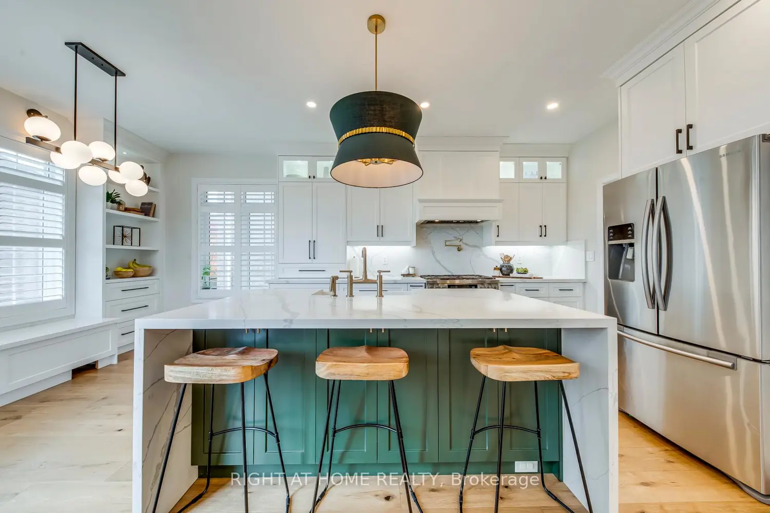 Additional image 4 of 10 Cedarholme Avenue