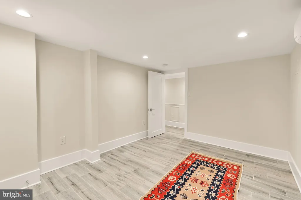 432 Emerson Street NW, Washington, DC 20011