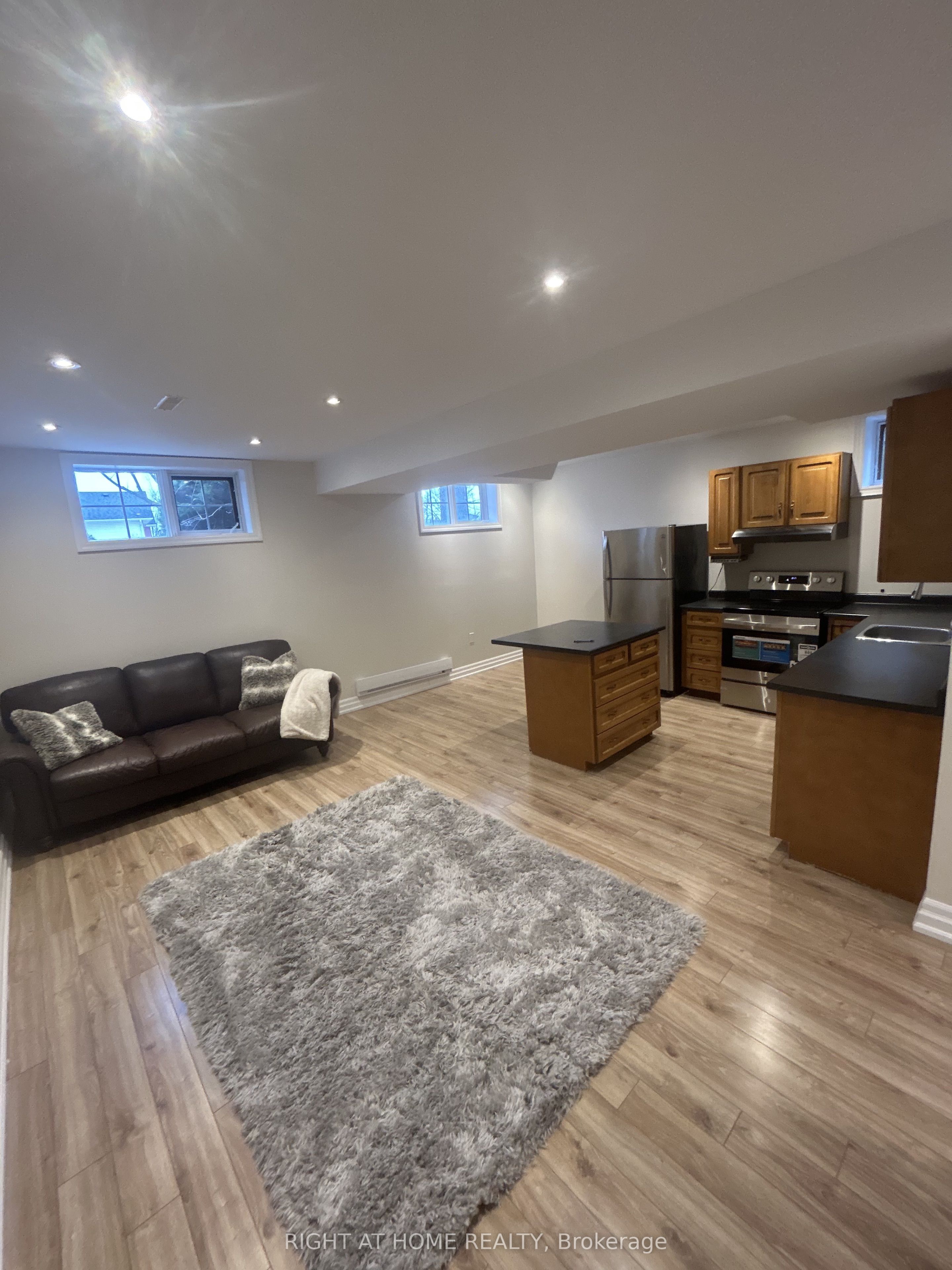 Additional image 2 of 73 Barre Drive, Barrie, ON, L4N 7P1