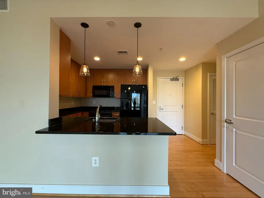 Additional image 8 of 4101 Albemarle Street NW Unit 321, Washington, DC 20016