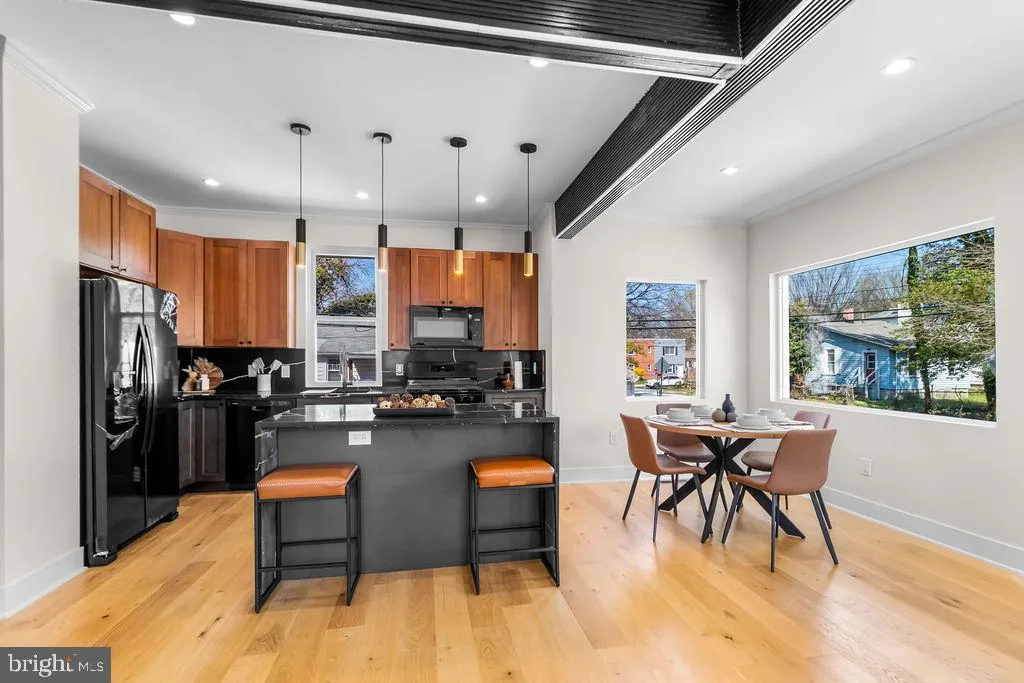 Additional image 10 of 713 Croissant Place SE, Washington, DC 20019