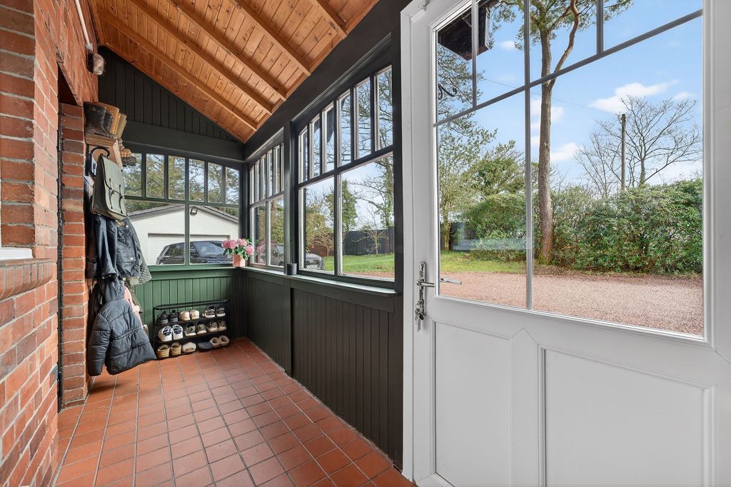 Additional image 26 of 6 bed detached house for saleBraeheads, 17 Maunsheugh Road, Fenwick KA3