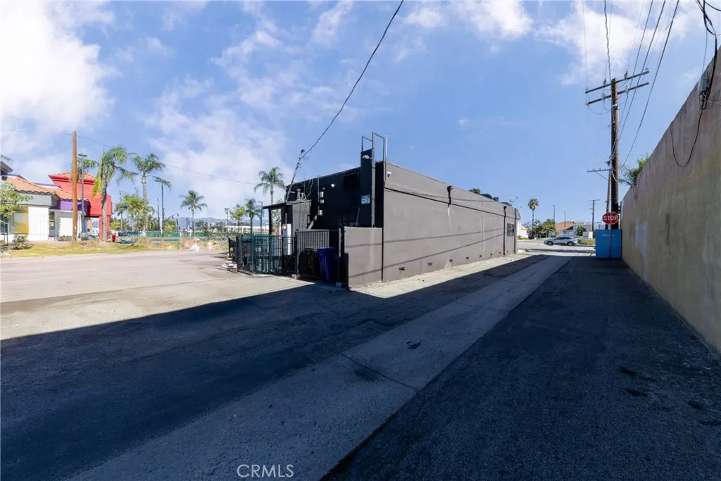 Additional image 5 of 8148 Sierra Avenue, Fontana, CA 92335