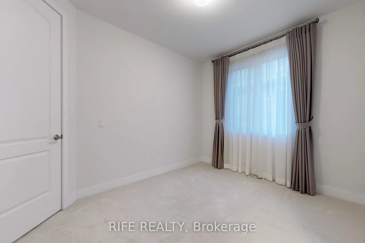 Additional image 16 of 234 Sikura Circle