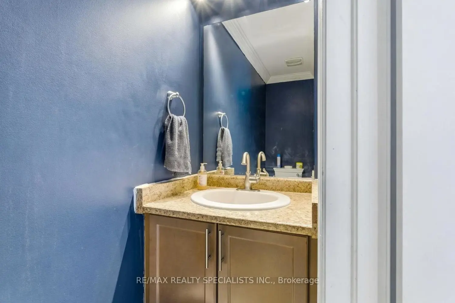 Additional image 5 of 617 Baldwin Crescent