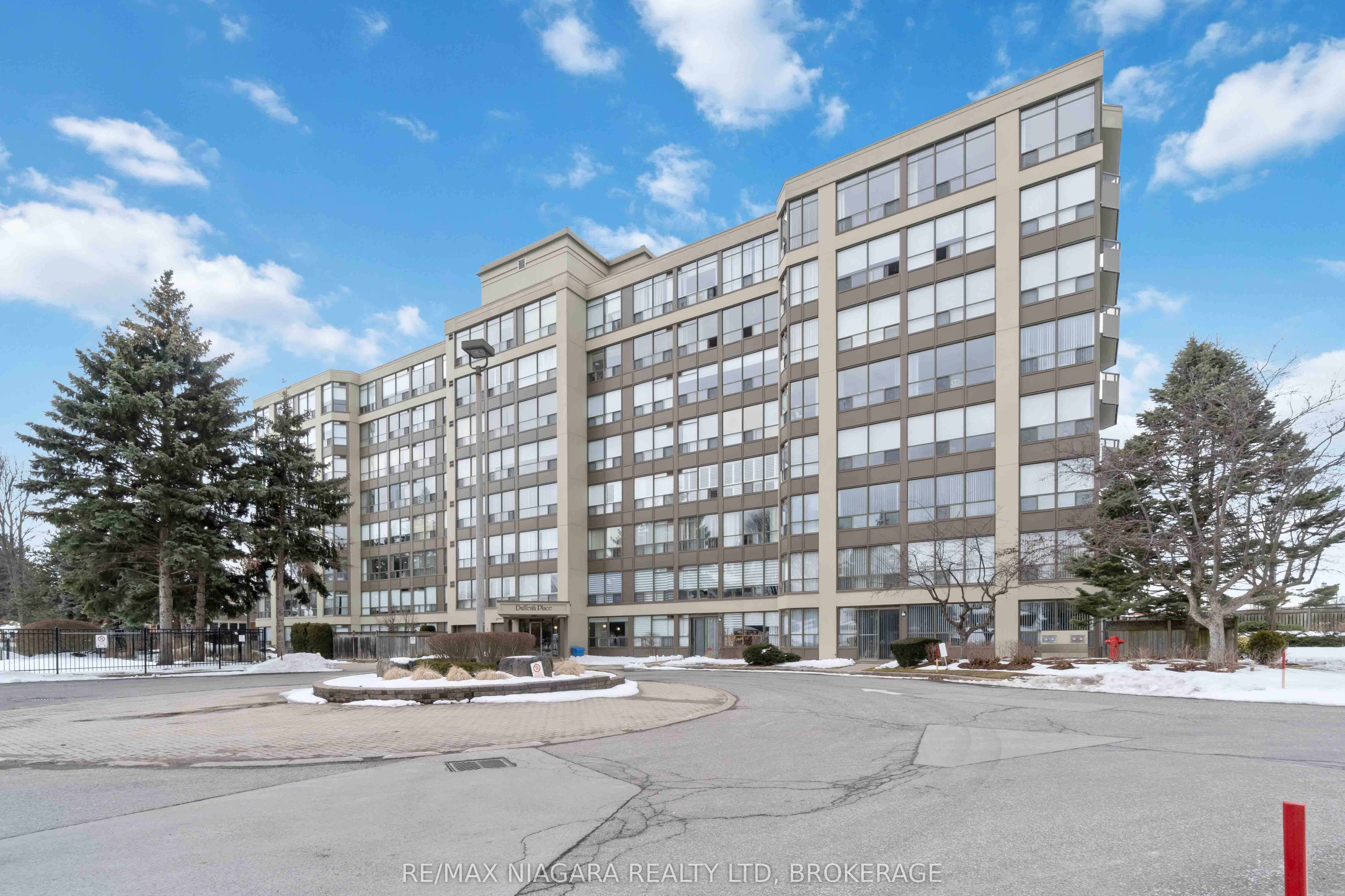 210-5100 Dorchester Road, Niagara Falls, ON, L2E 7H4