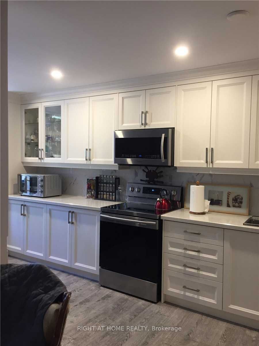 208-100 Dundalk Drive, Toronto, ON, M1P 4V2