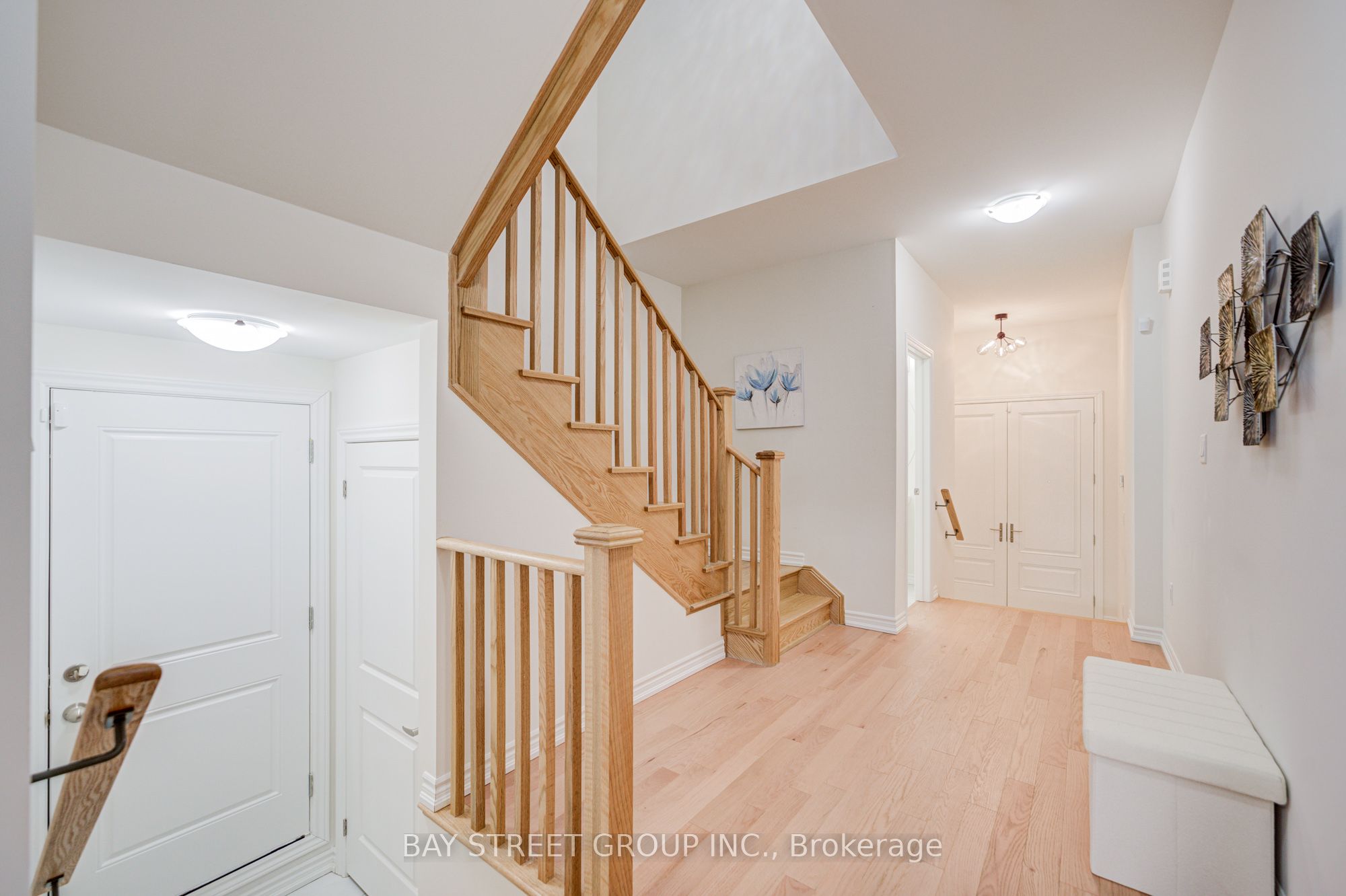 Additional image 2 of 2916 Nakina Street, Pickering, ON, L1X 2R5