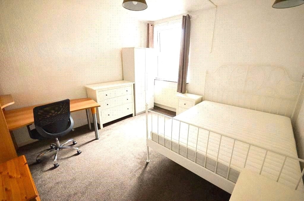 Additional image 11 of Room in a Shared House, Brook Road, M14, N1 7GU