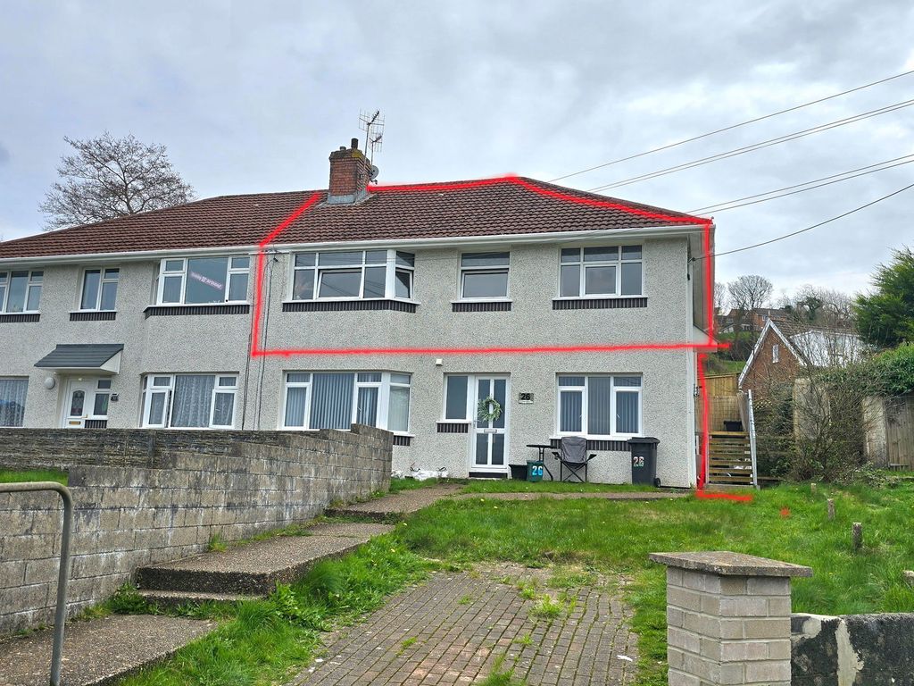 2 bed flat for saleLime Grove, Cimla, Neath SA11