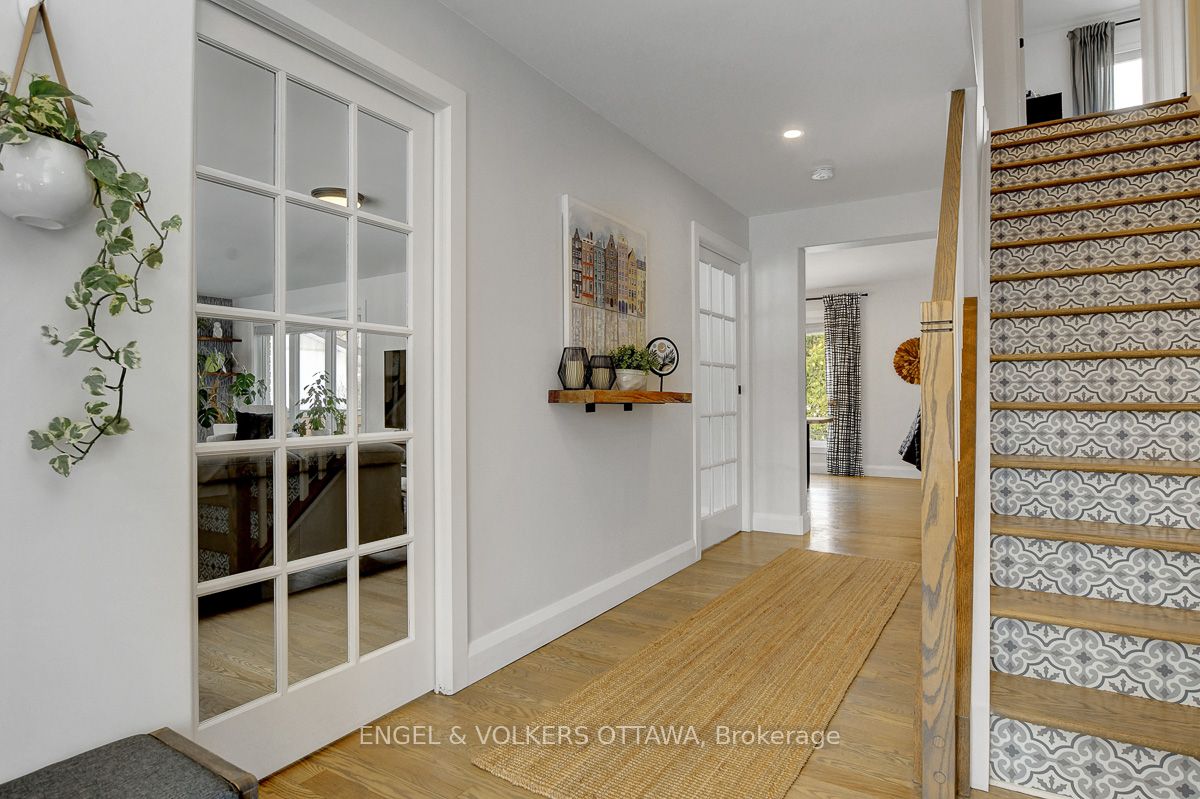 Additional image 6 of 34 Sioux Crescent, Ottawa, ON, K2H 7E5