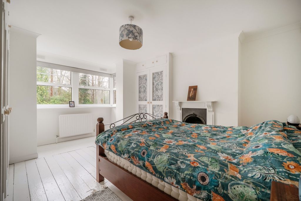 Additional image 4 of 4 bed semi-detached house for saleCores End Road, Bourne End SL8
