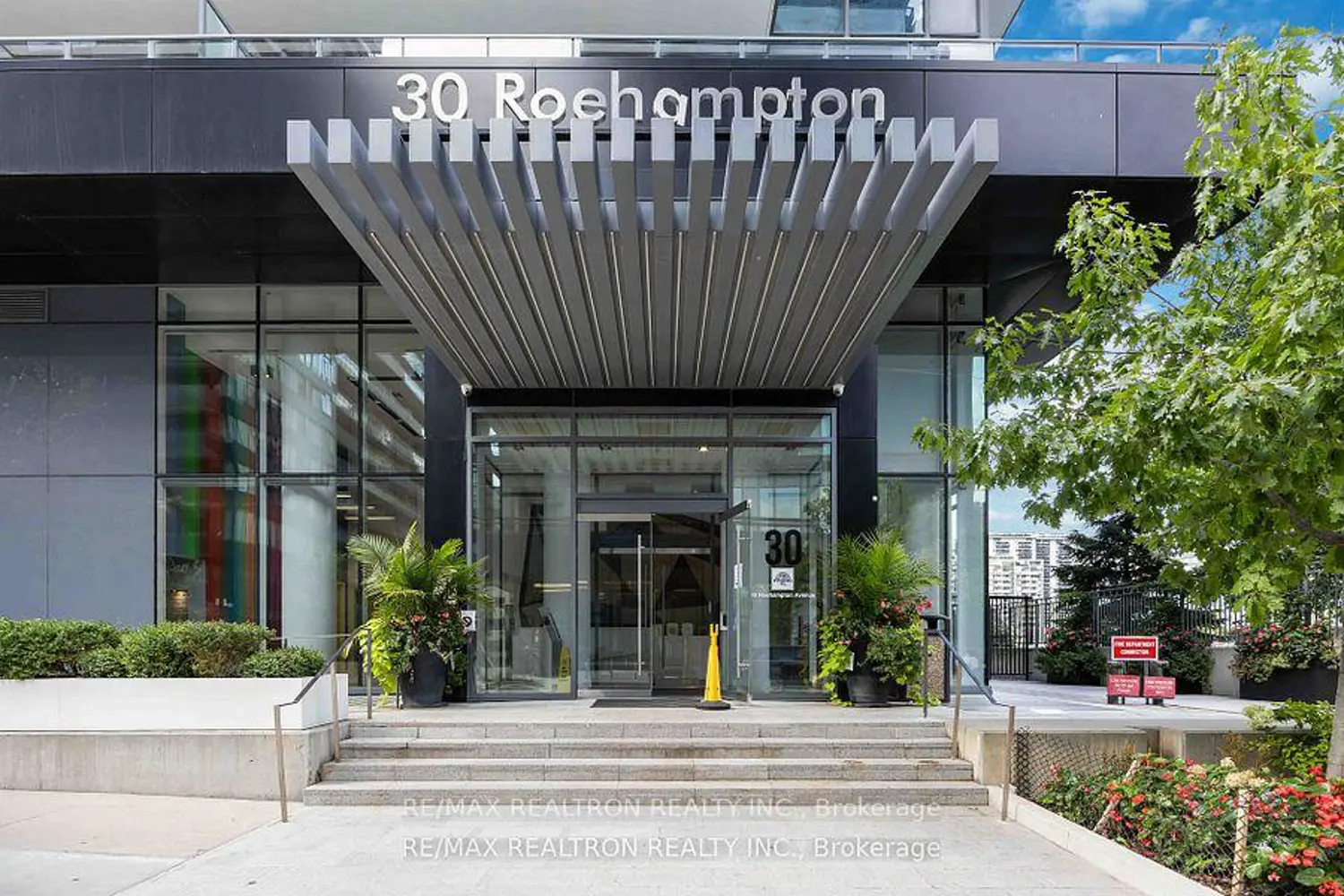 Additional image 2 of 30 Roehampton Avenue 1501