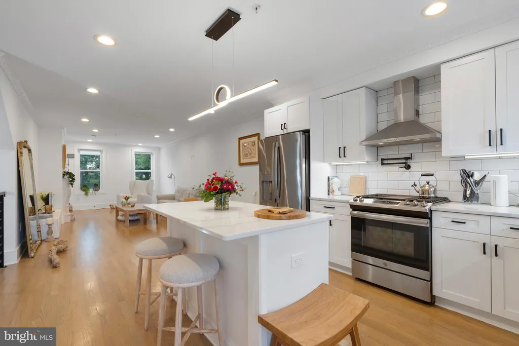 Additional image 2 of 1427 West Virginia Avenue NE Unit 1, Washington, DC 20002