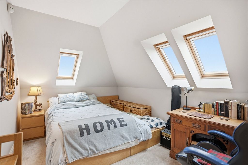 Additional image 10 of 3 bed flat for saleWinton Drive, Glasgow, Glasgow City G12