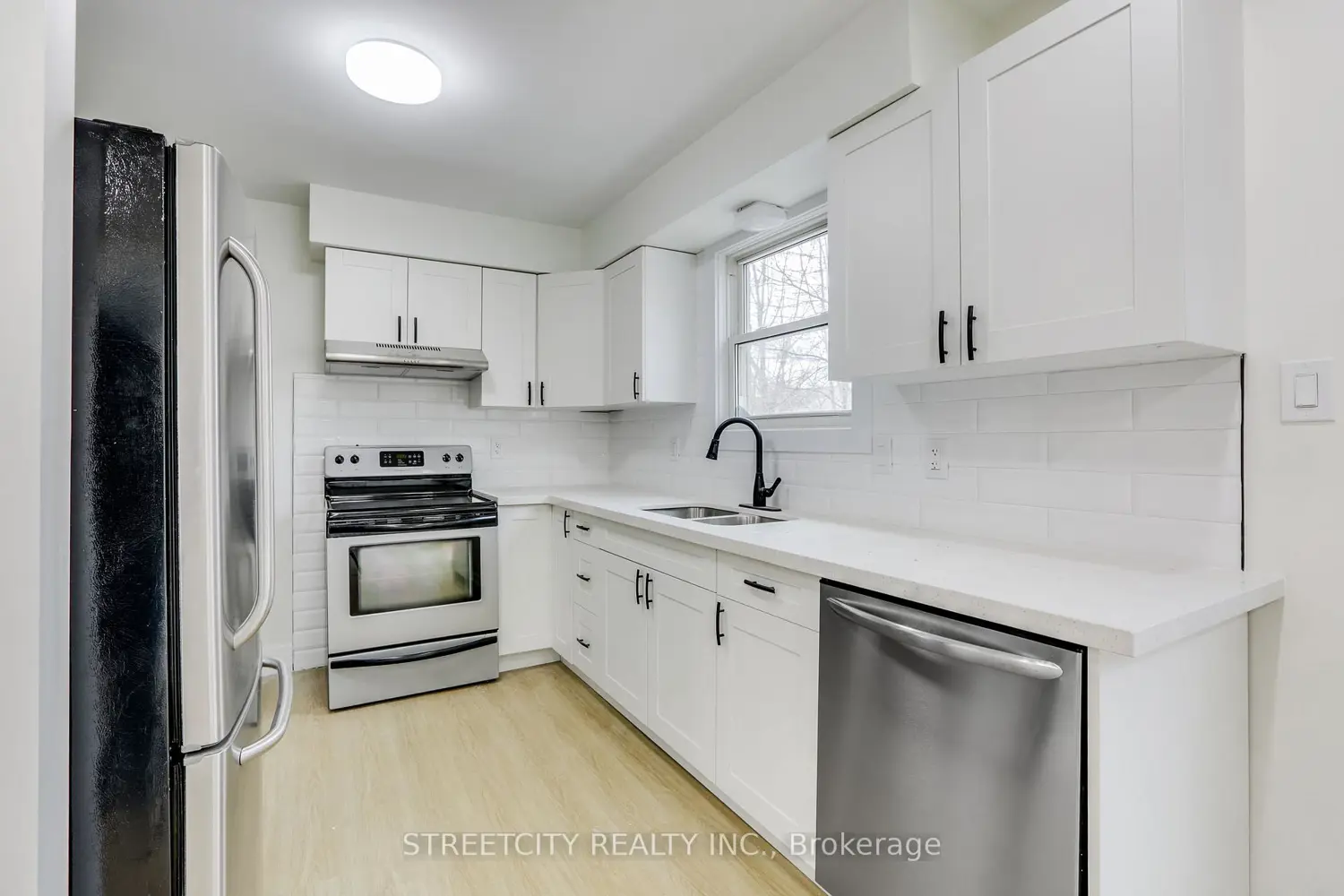 Additional image 8 of 25 Augusta Crescent