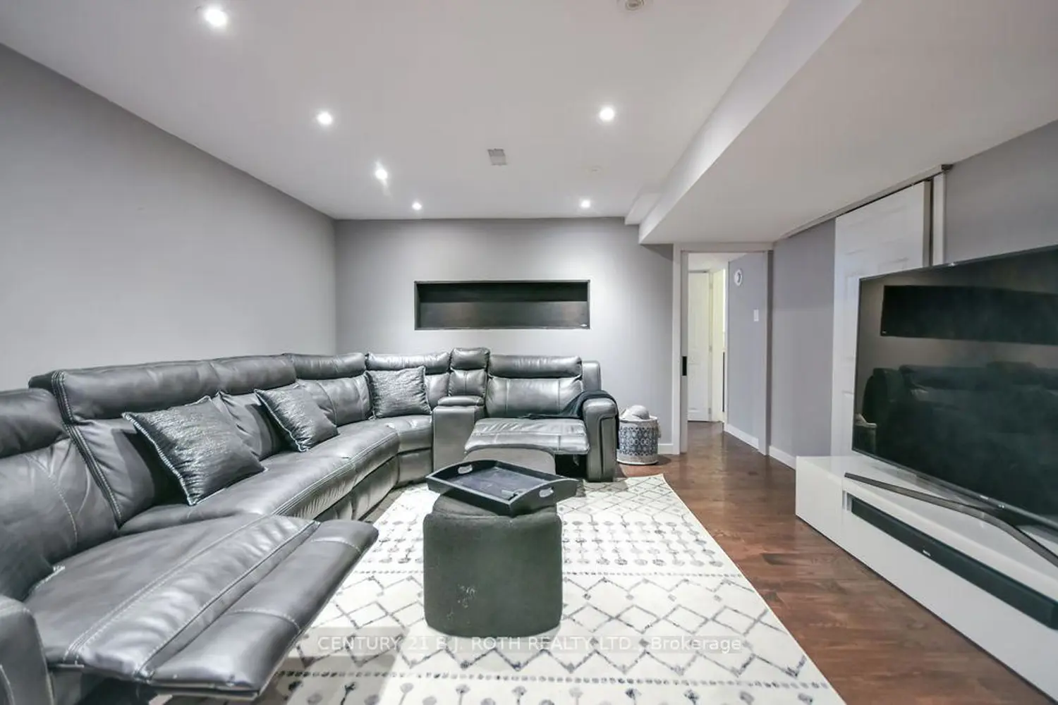 Additional image 7 of 5 Claire Drive