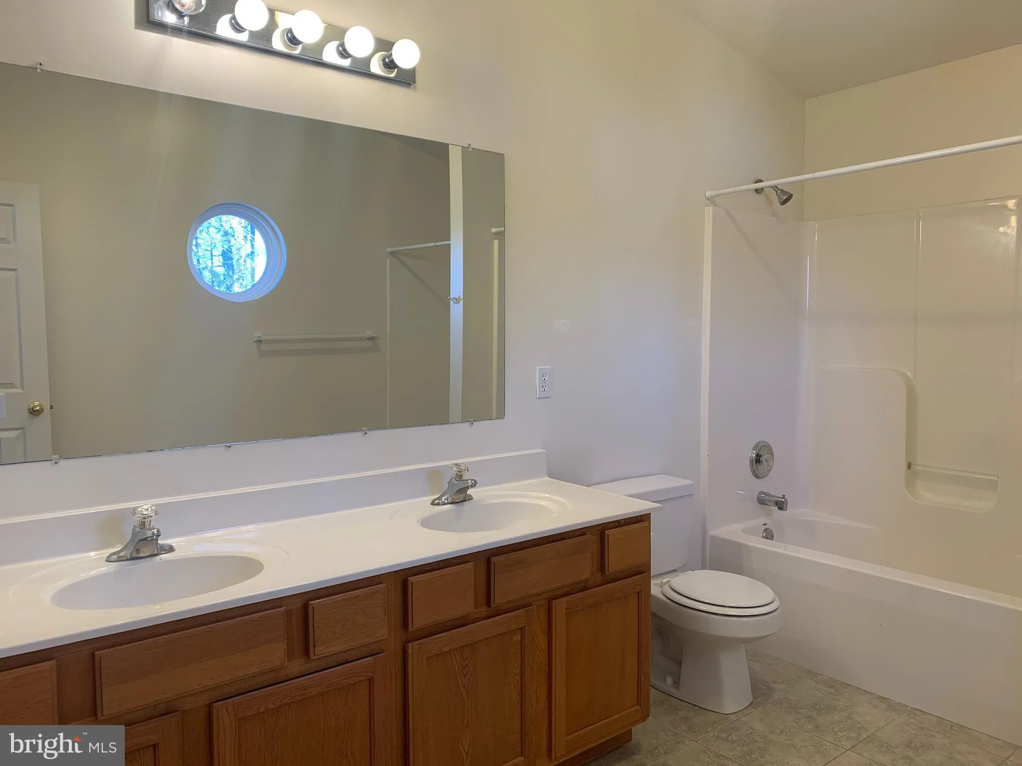 Additional image 39 of 3904 7th Street, North Beach, MD 20714