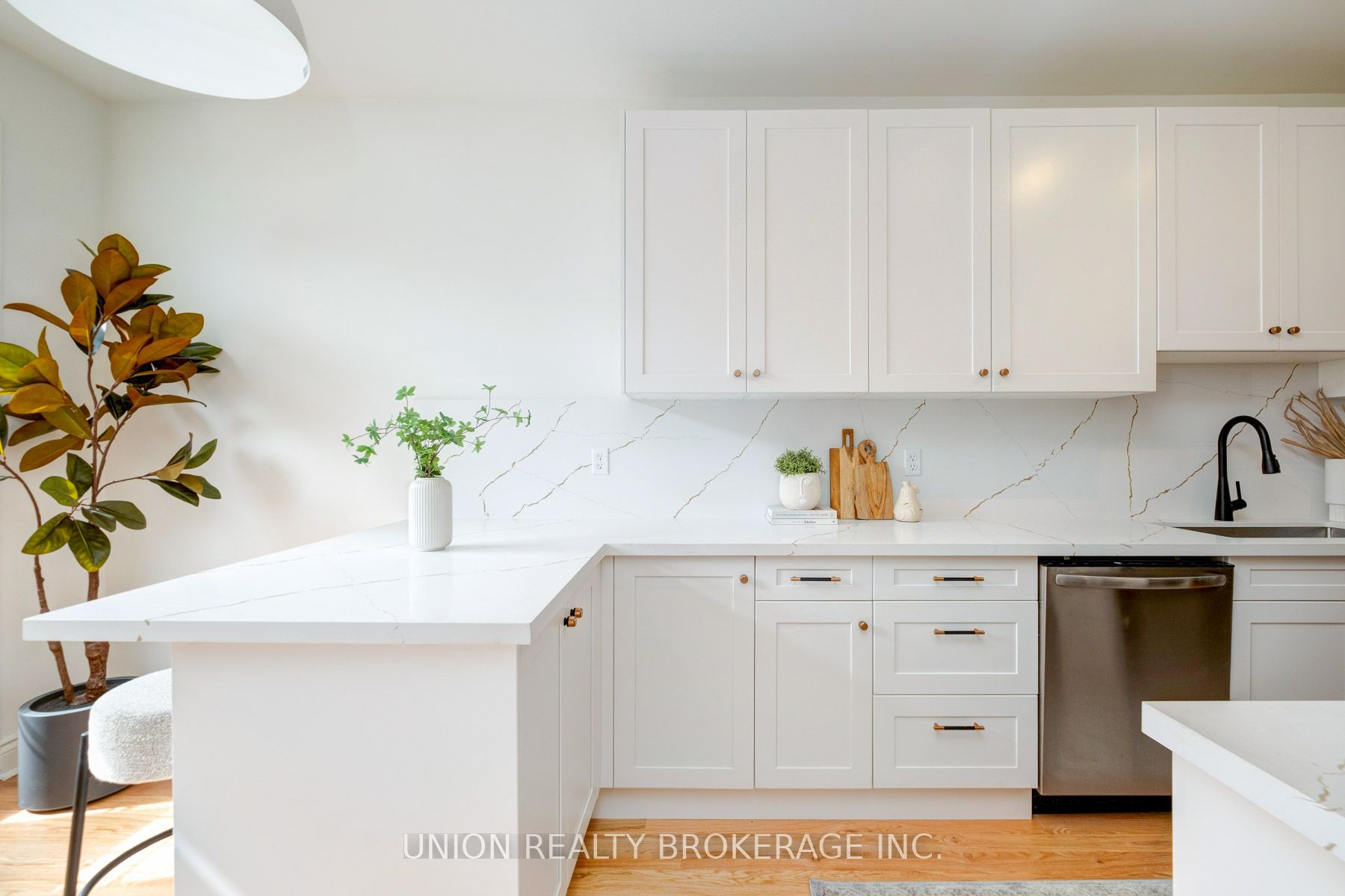 Additional image 5 of 59D Woodbine Avenue, Toronto, ON, M4L 3P1