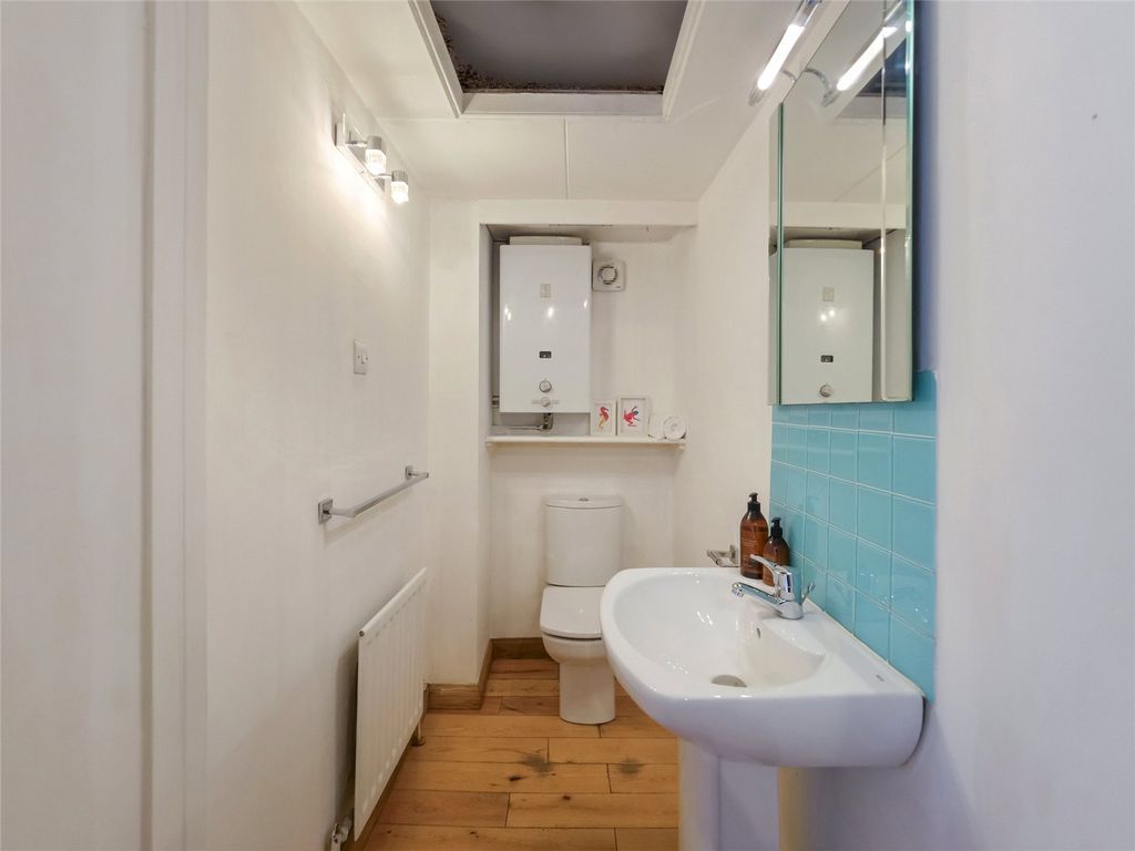 Additional image 13 of 4 bed semi-detached house for saleWellshot Drive, Cambuslang, Glasgow, South Lanarkshire G72