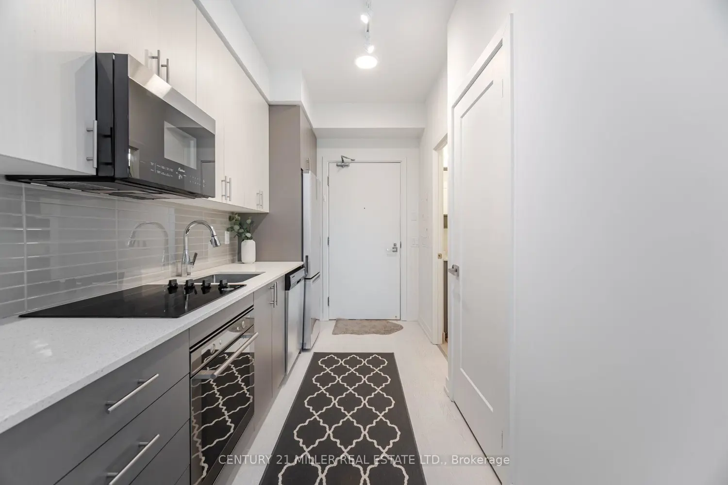 Additional image 4 of 415 Main Street 606