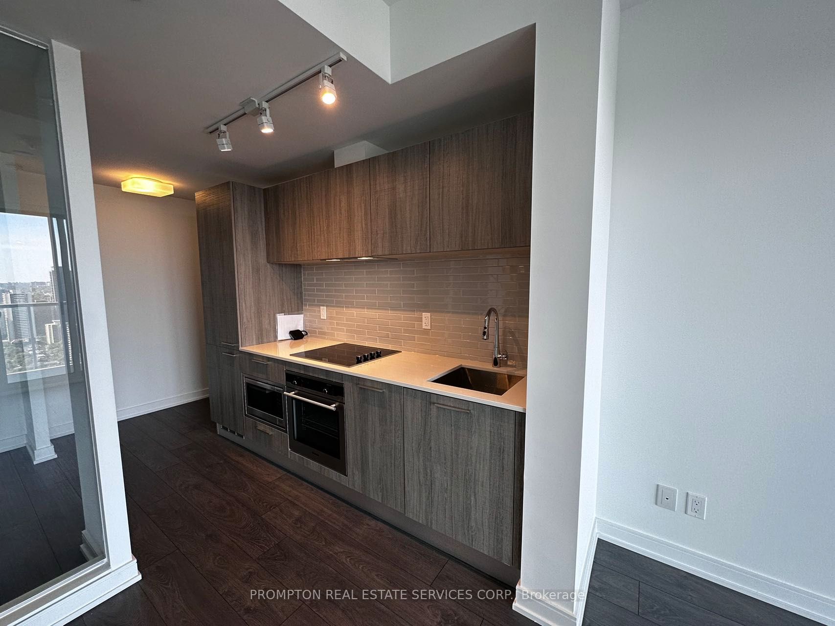 Additional image 4 of 4004-3 Gloucester Street, Toronto, ON, M4Y 0C6