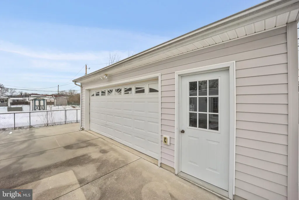 Additional image 31 of 32 Argyle Road, Newark, DE 19713