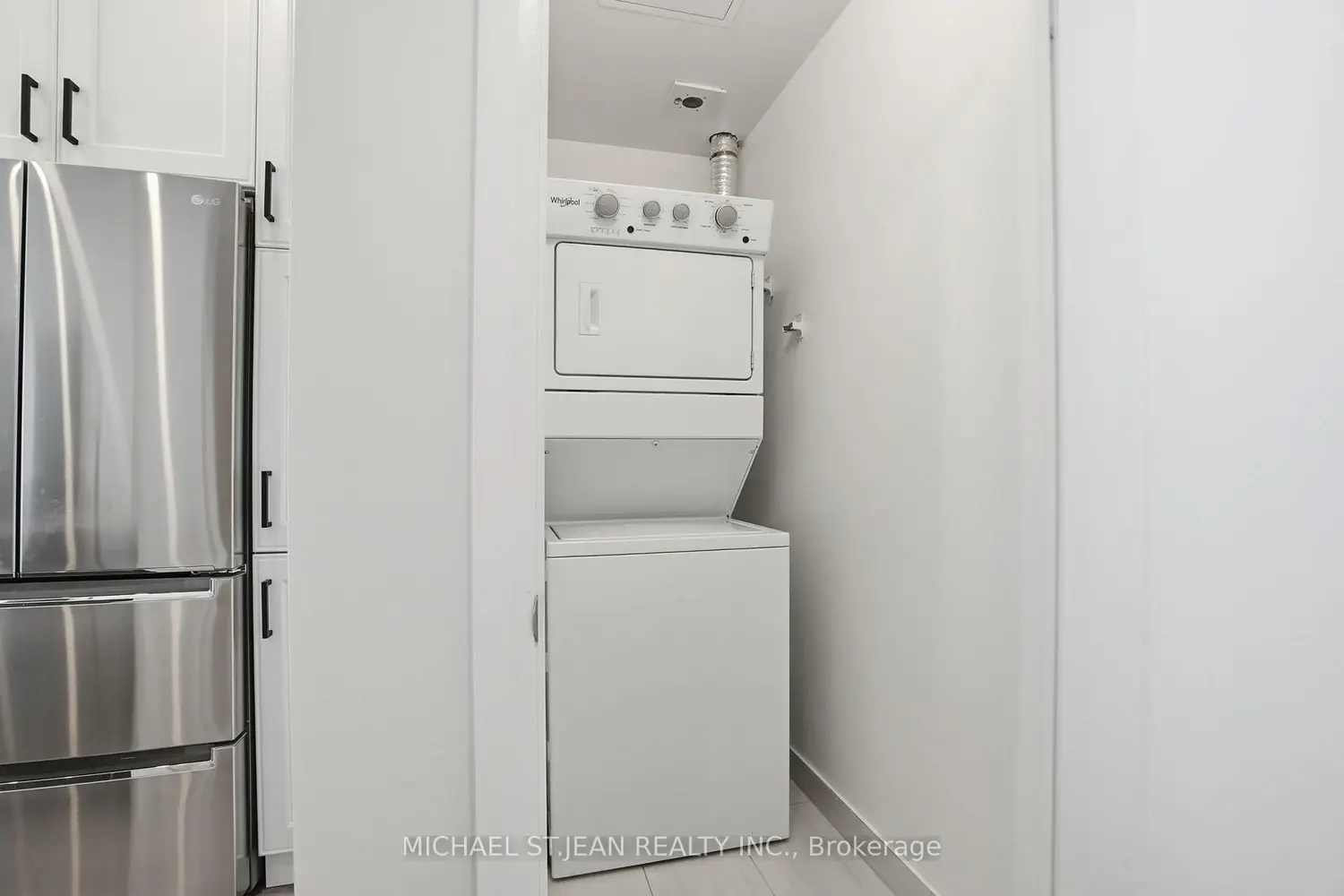 Additional image 7 of 16 Concord Place 346