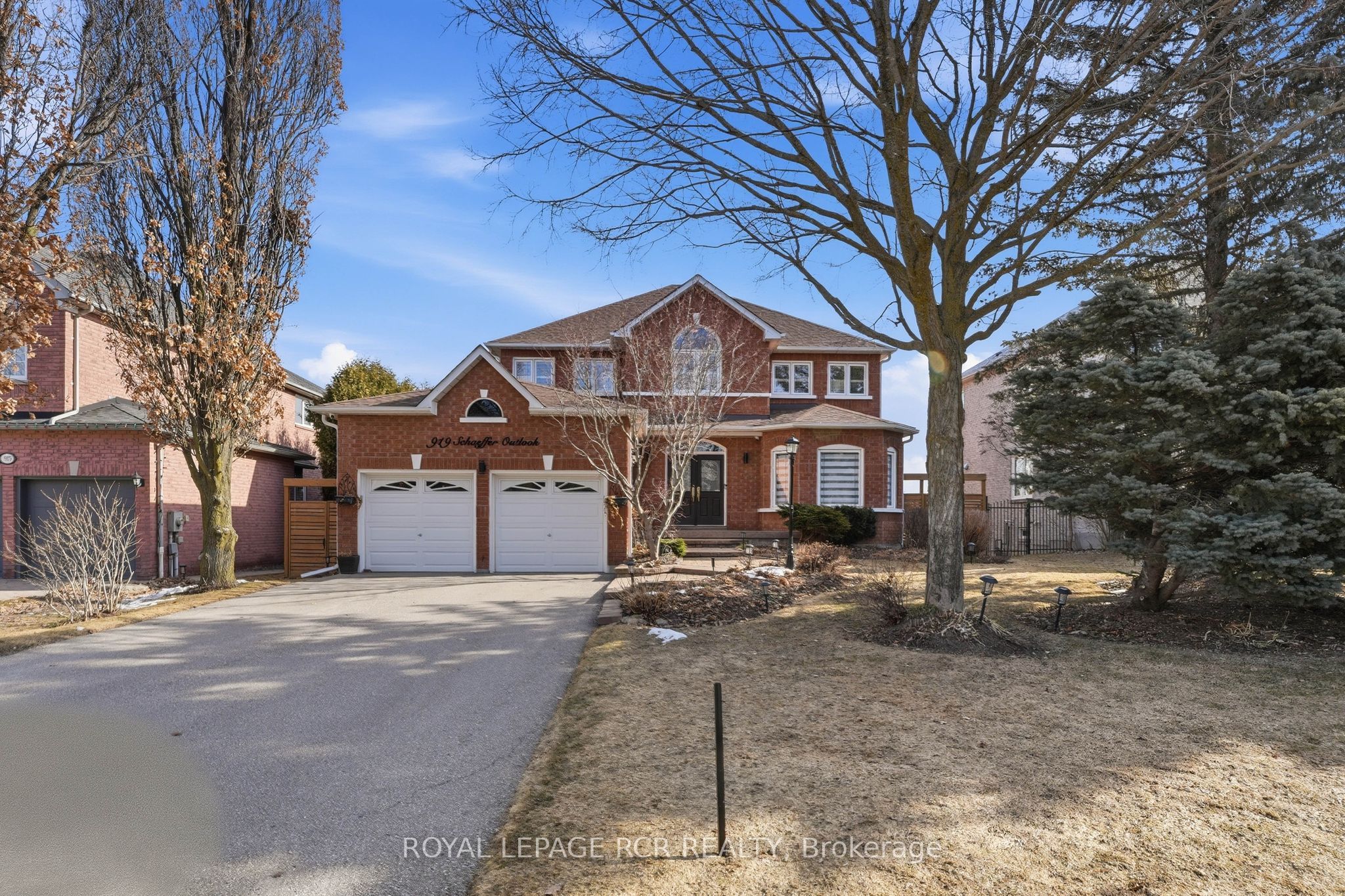 Additional image 2 of 919 Schaeffer Outlook, Newmarket, ON, L3X 1V9