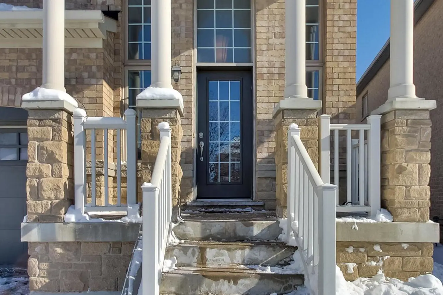 9 White Beach Crescent photo 2