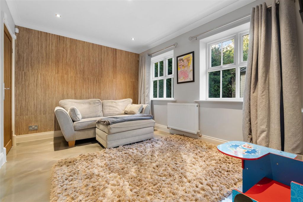 Additional image 17 of 6 bed detached house for salePark Drive, Hartlepool TS26