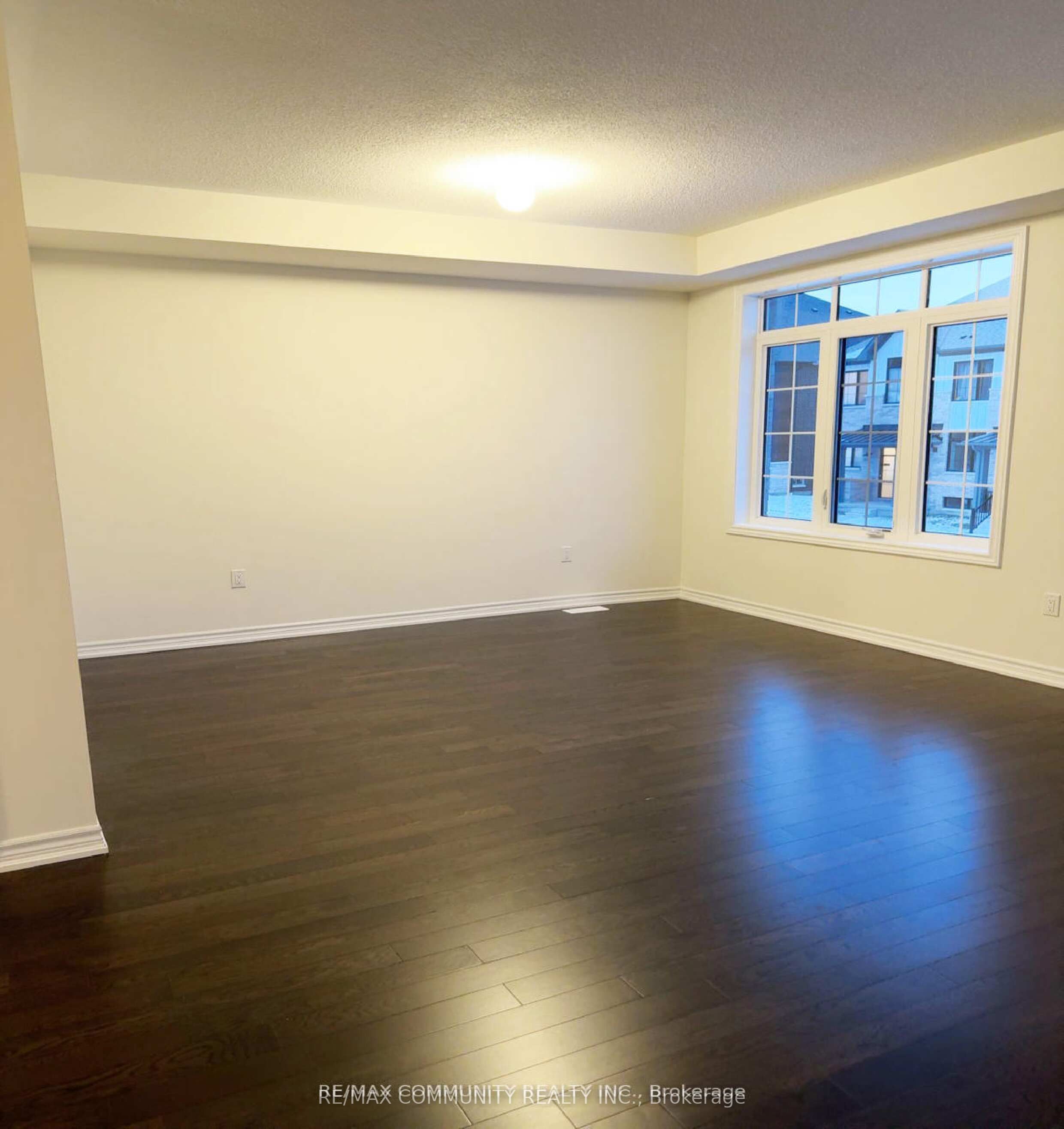 Additional image 4 of 2634 Apricot Lane S, Pickering, ON, L1X 0M4