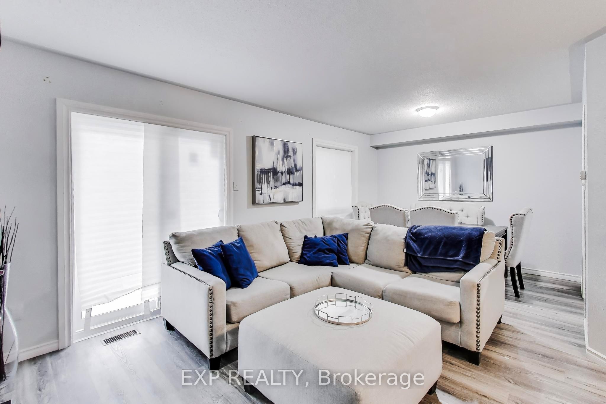 Additional image 2 of 83 Wickstead Court, Brampton, ON, L6R 1N8