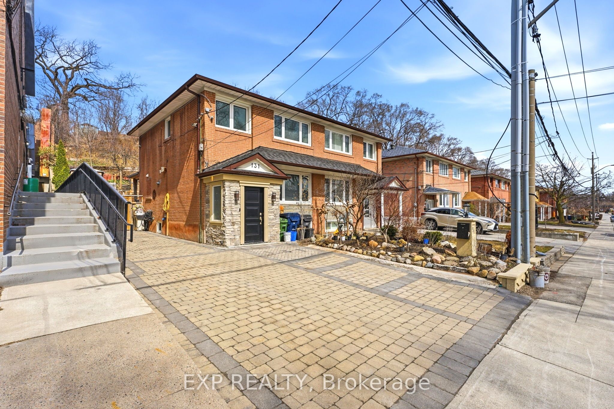 131 Dalrymple Drive, Toronto, ON, M6N 4S2