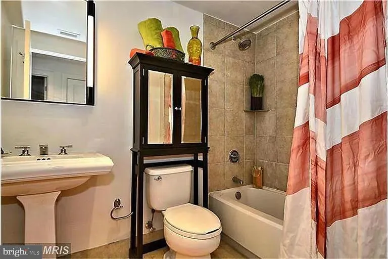 Additional image 24 of 2301 Champlain Street NW Unit T08, Washington, DC 20009