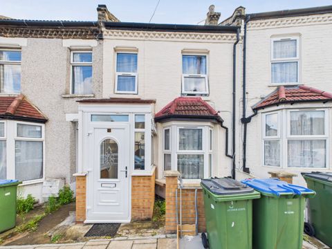 White Hart Road, London, Greater London SE18