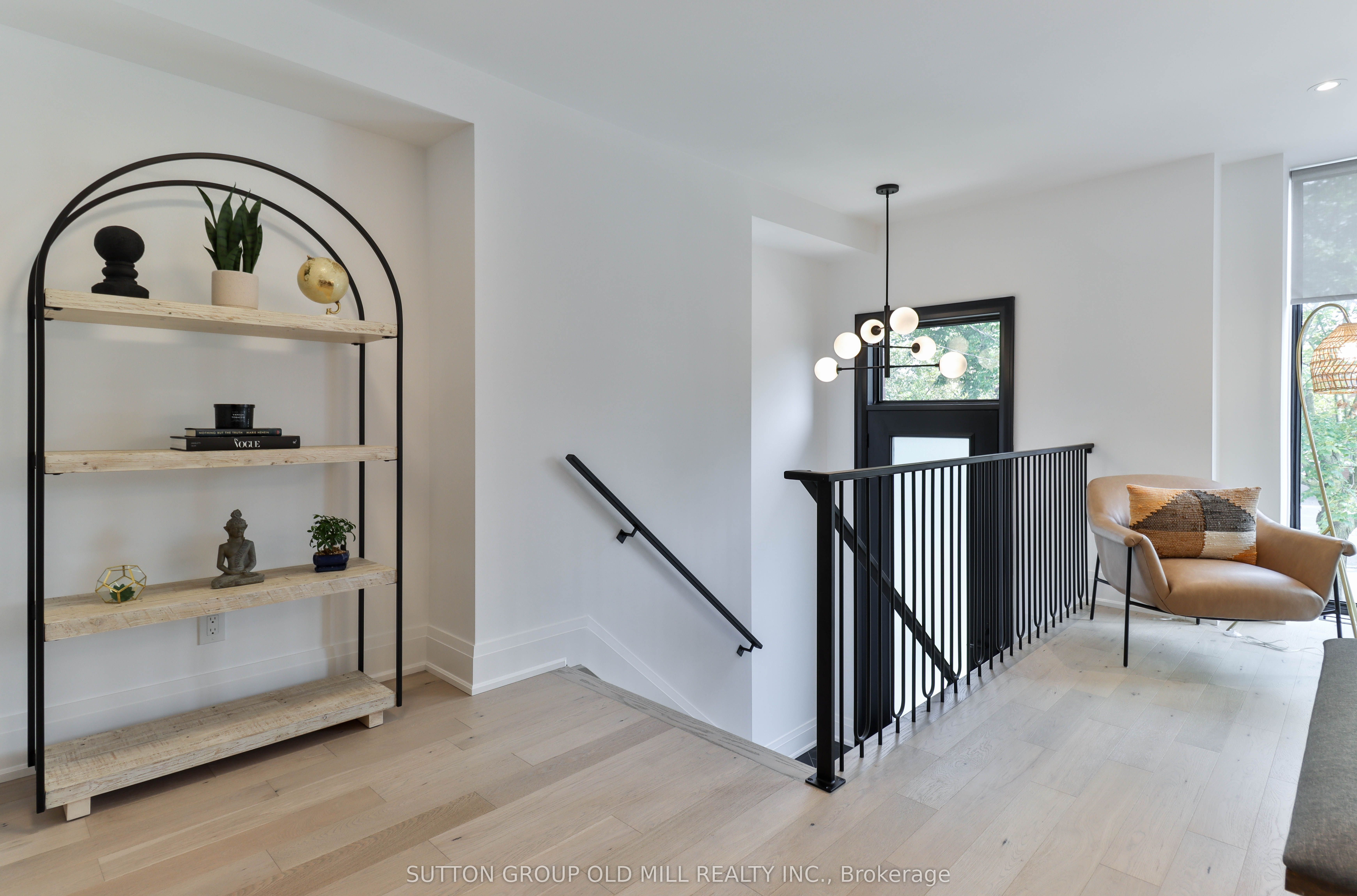 Additional image 4 of 216 Delta Street, Toronto, ON, M8W 4E6