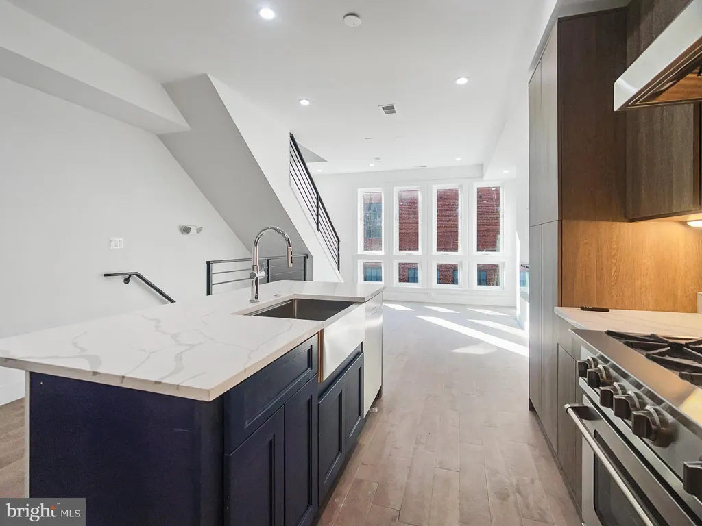 Additional image 13 of 2228 13th Street NW Unit 3, Washington, DC 20009