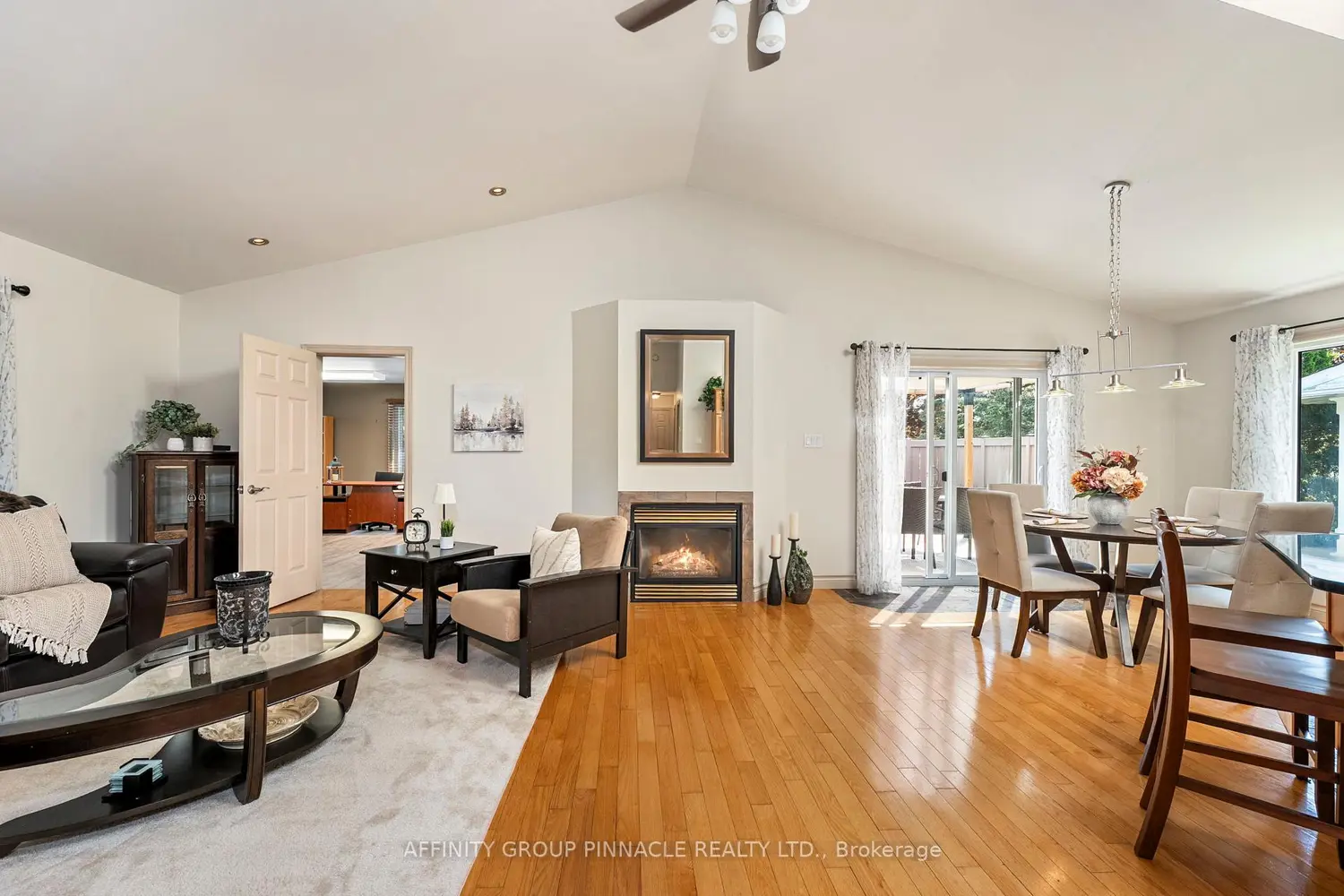 3 David Drive photo 4