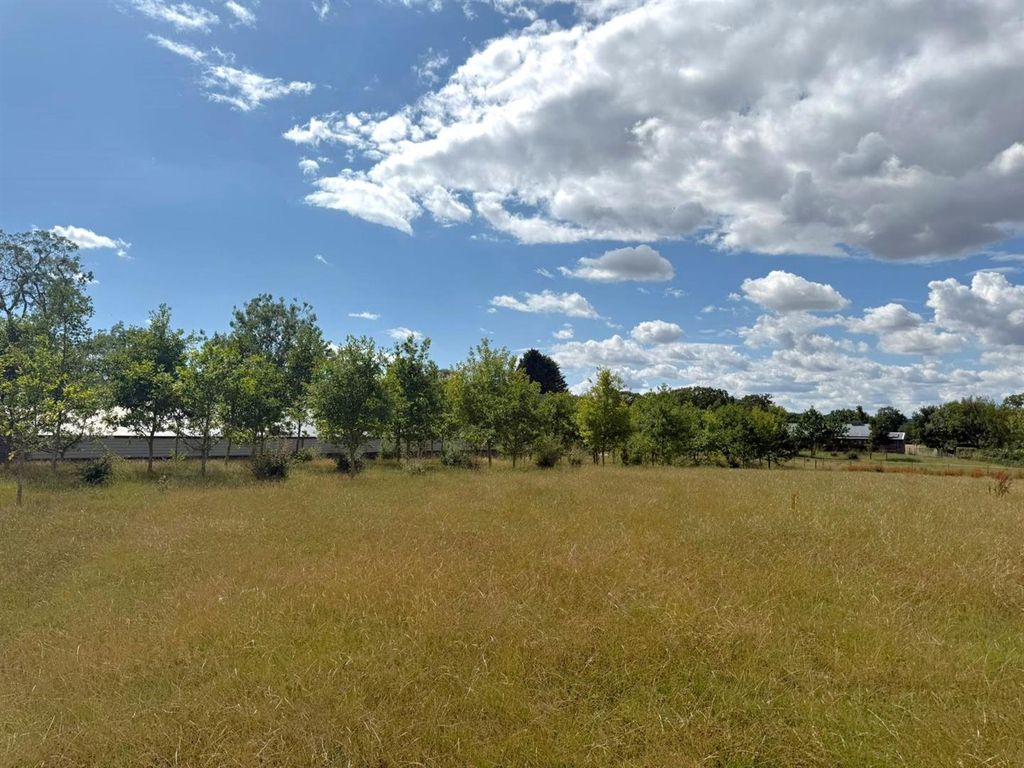 Land for saleTaynton, Gloucester GL19 photo 4