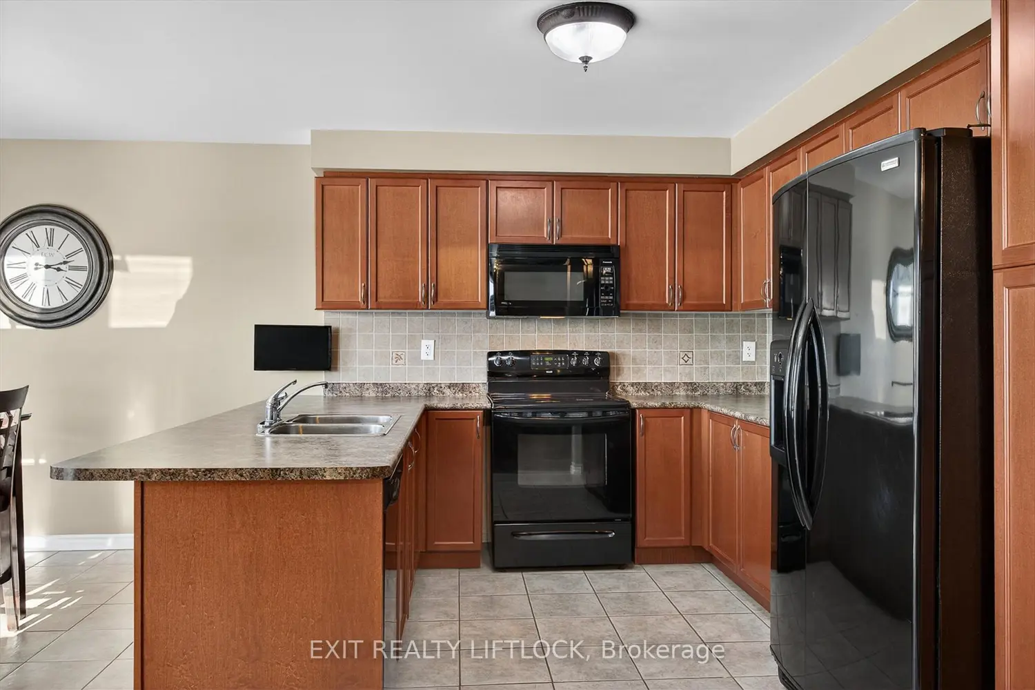 Additional image 4 of 1403 Ireland Drive