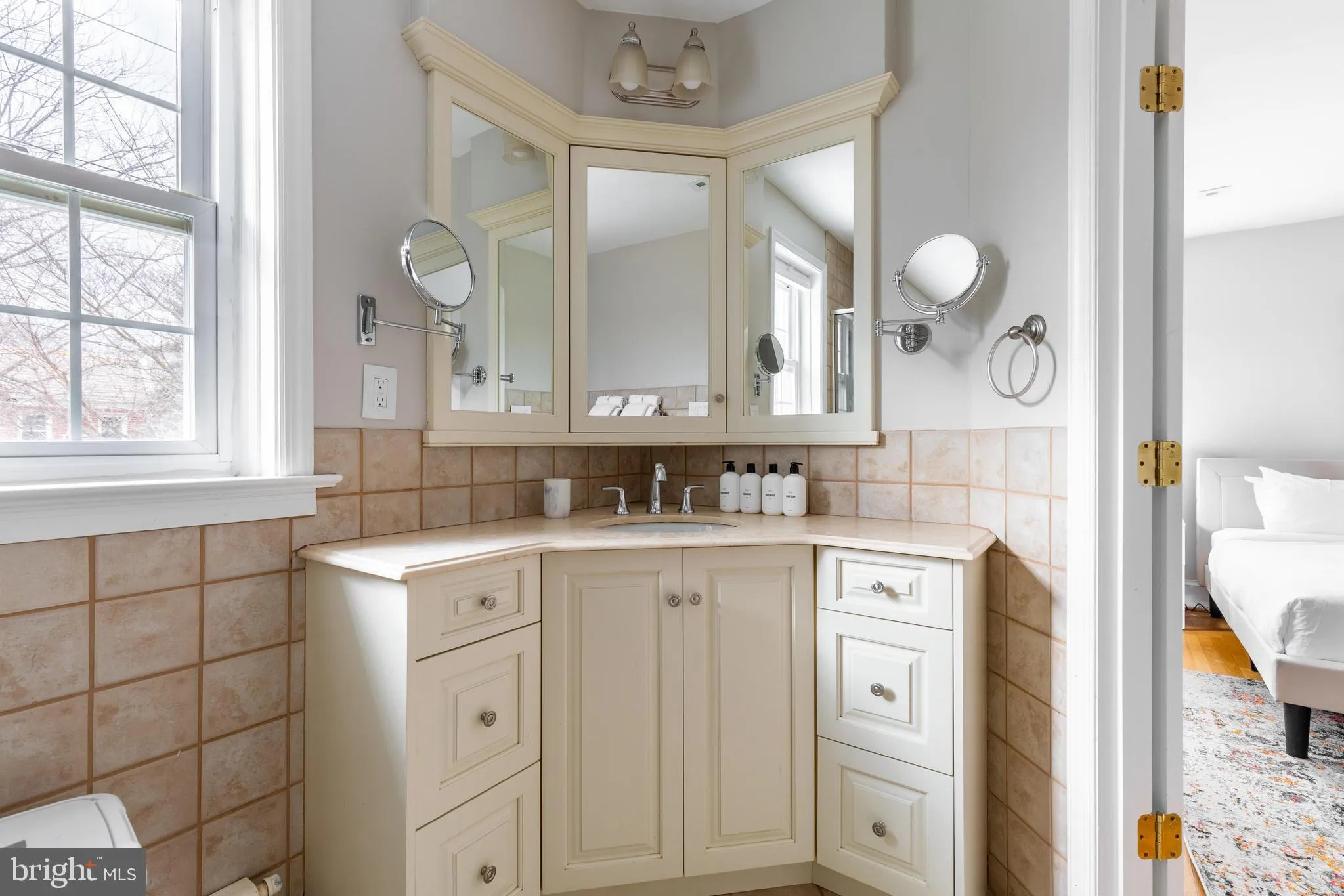 Additional image 70 of 2243 NW 40th Street NW, Washington, DC 20007